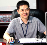深圳市雅迅达液晶显示设备有限公司 总经理：欧阳平